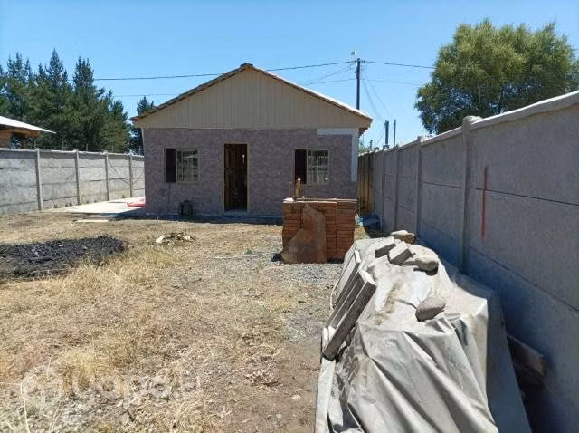 Vendo casa 95 % terminada