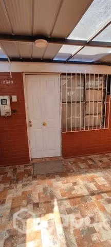Casa en laguna sur pudahuel