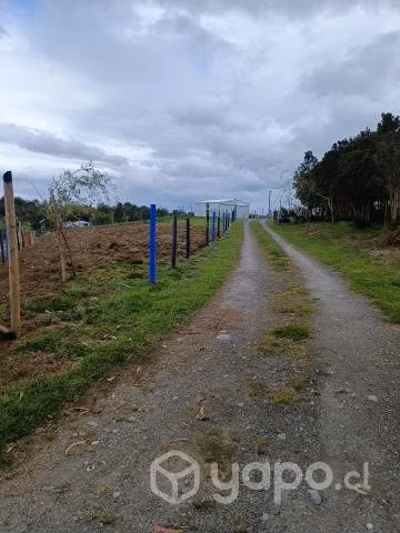 Vendo casa de 80 metros cuadrados con dos garajes