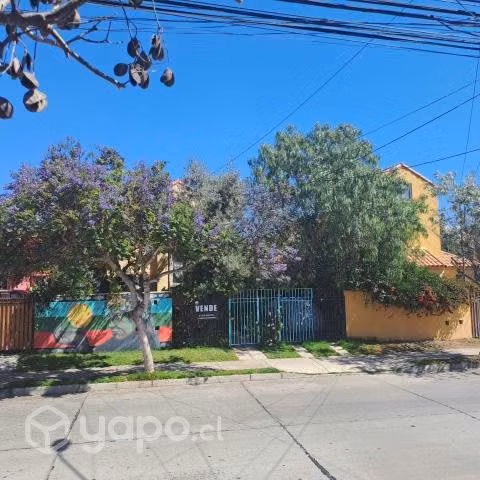 Vendo casa, polo comercial