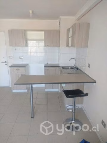 Arriendo departamento en la cisterna
