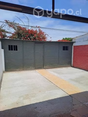 Arriendo casa amplia buen sector