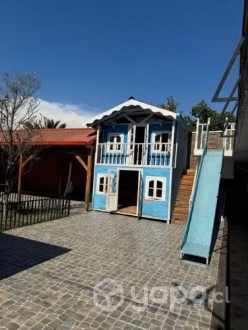 Se arrienda hermosa casa con piscina