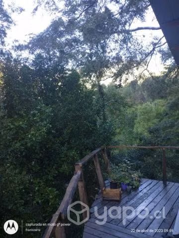 Parcela con casa, excelente ubicación