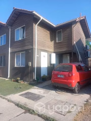 Arriendo Casa valle grande