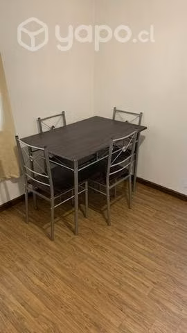 Arriendo de Piezas mensual (solo mujer)