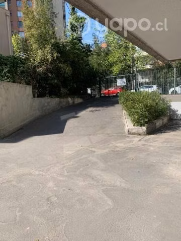 Arriendo Estacionamiento Las Condes Ls Militares - Imagen 2