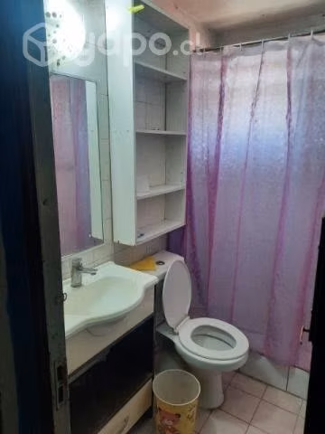 Arriendo pieza con suite - Imagen 2