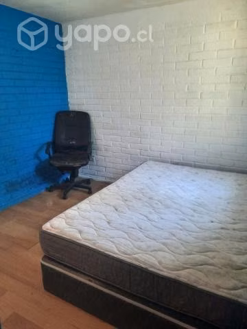 Arriendo pieza con suite - Imagen 5