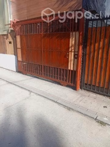 Vendo casa amplia, 3H, 1B. 85mt2
