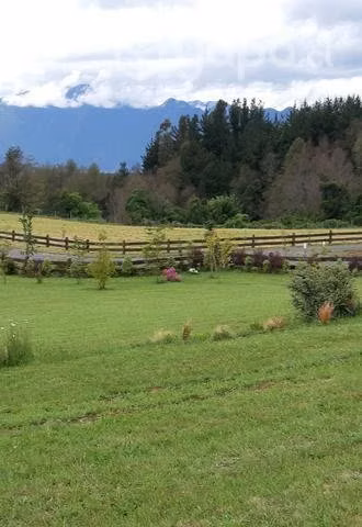 Maravillosa parcela con vista al lago y volcán