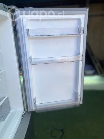 (NUEVO) Refrigerador MIDEA 180 litros