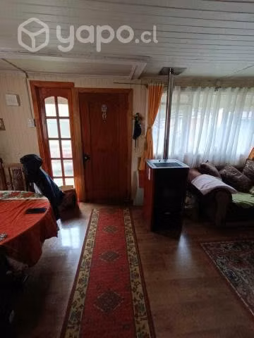 Casa con cabaña zona oriente
