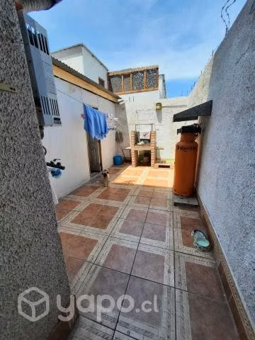 Casa Sector Colegio Hispano/Av. Salvador Allende - Imagen 6