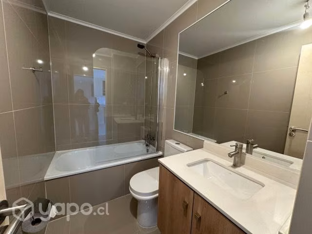 Arriendo departamento centrico nuevo