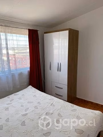 Arriendo de habitación independiente en Afta