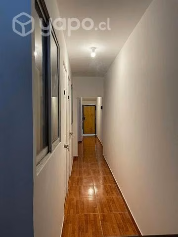 Arriendo de habitación independiente en Afta