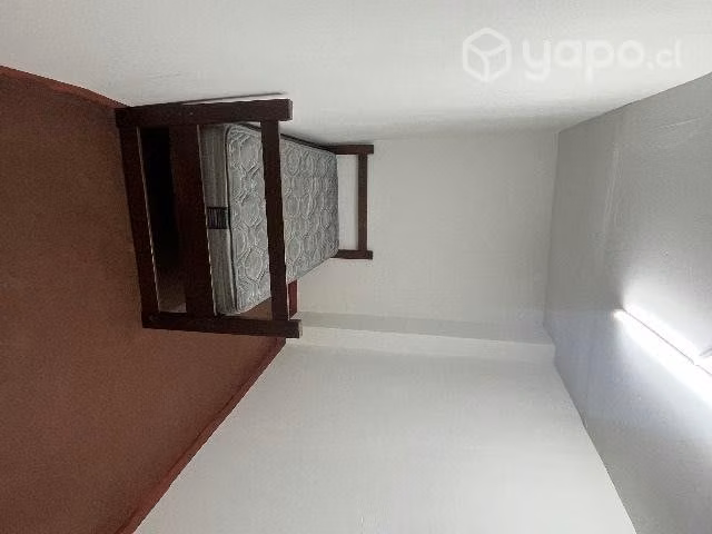 Arriendo pieza - Imagen 4
