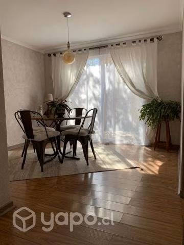 Excelente casa esquina, 4 o 5 dormitorios, 3 Baños