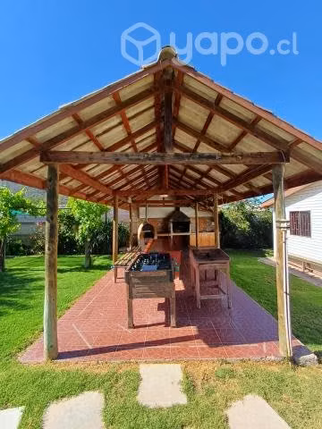 Arriendo casa con piscina en Olmué