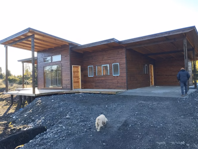Casa nueva con vista al volcán, en parcela Puerto Montt