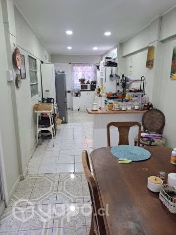Arriendo de pieza a estudiante universitaria