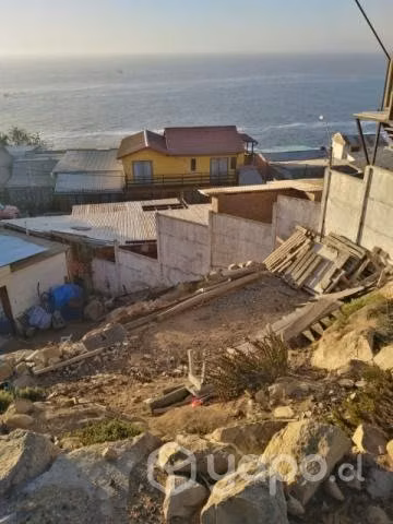 Se vende casa en coquimbo zona alta