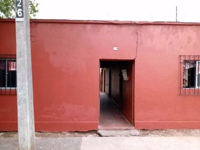 Vendo casa en Estación Central, nogales