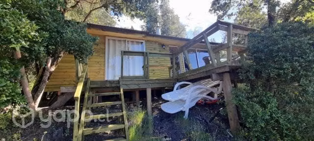 Cabaña orilla lago Villarrica