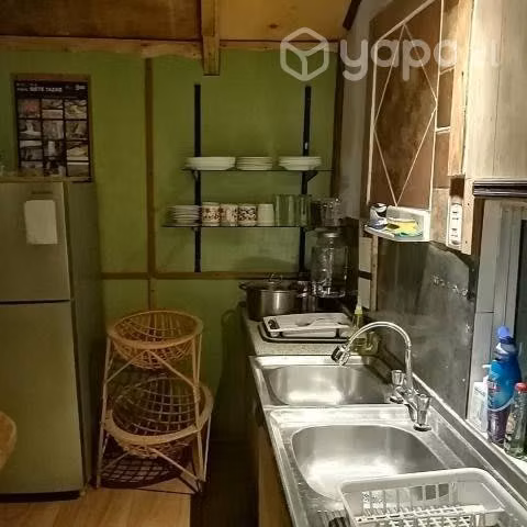 Terreno con casa, cabañas y piscinas