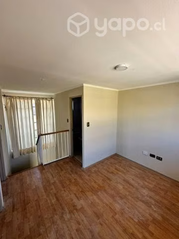 Casa en arriendo condominio los maitenes