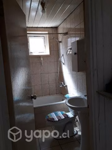 Casa 5 Dormitorios más Depto. Interior cerca Unive