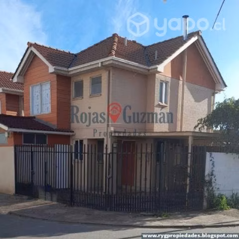 Venta Casa 2 pisos - Tobalaba
