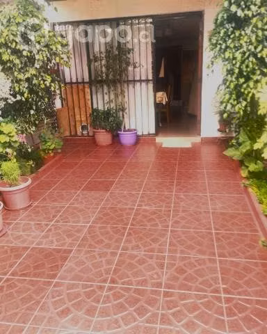 Excelente Casa Completamente Remodela