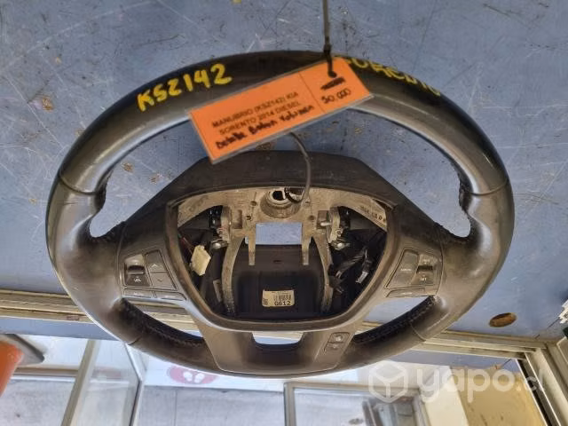 Manubrio Kia Sorento 2014 con detalle en boton vol