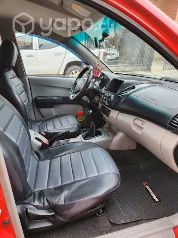 Mitsubishi L200 año 2011 diesel - Imagen 5
