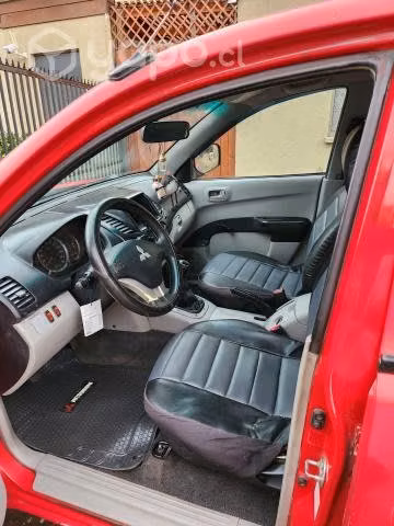 Mitsubishi L200 año 2011 diesel - Imagen 4