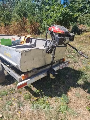 Bote motor fuera de borda marca saetta