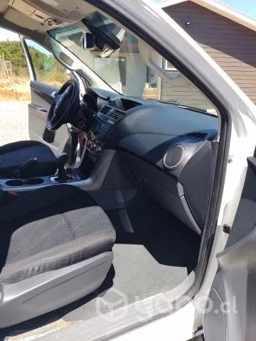 MAZDA BT50, año 2019 - Imagen 10