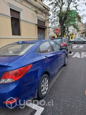 Hyundai Accent - Imagen 3