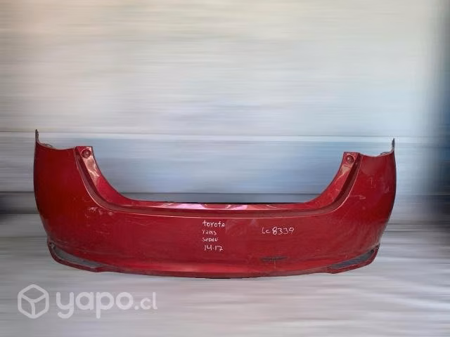 Parachoque trasero toyota yaris sedan 2014-2017
