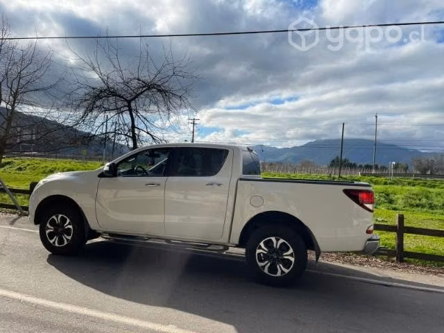 Mazda bt50 3.2 - Imagen 3