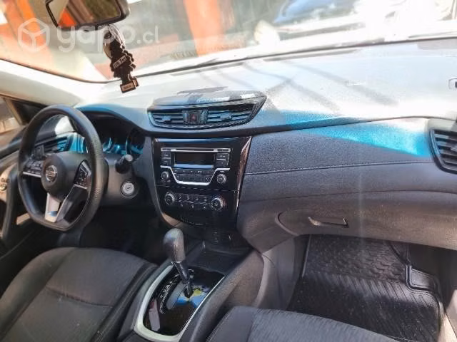 Vendo Nissan Xtrail Sense 4WD 2.5 aut
