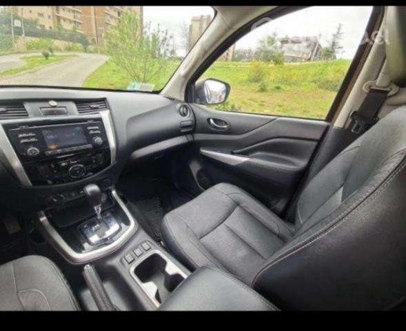 Nissan np300 le full automatica 4x4 - Imagen 3