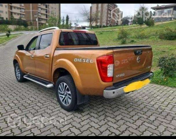 Nissan np300 le full automatica 4x4 - Imagen 2