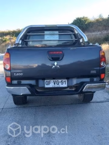Mitsubishi L200 en excelente estado