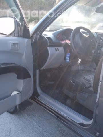 Mitsubishi L200 en excelente estado