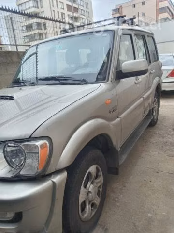 Se vende Mahindra año 2016