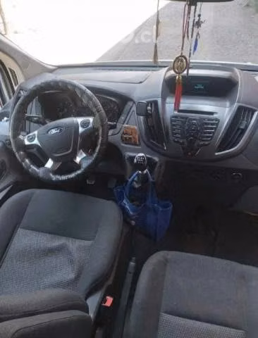 Furgón Ford transit