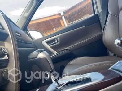 Toyota Fortuner srx 2.7 automatica full